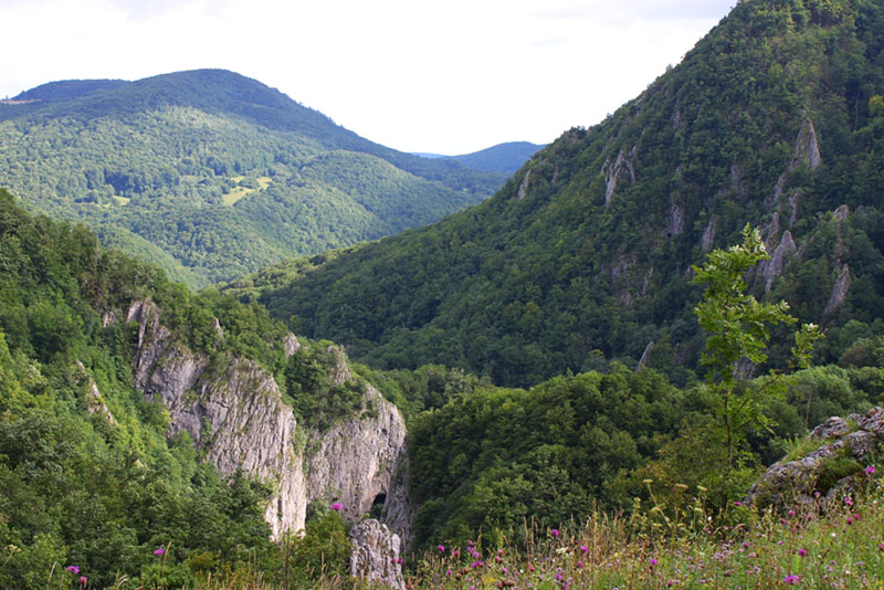 reine Bergwelten der rumnischen Karpaten